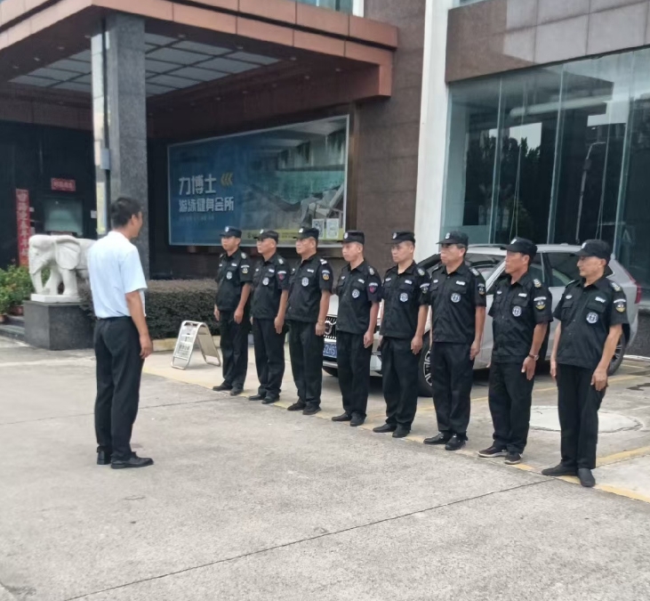 小型企業(yè)該如何選擇適合自己的保安公司？